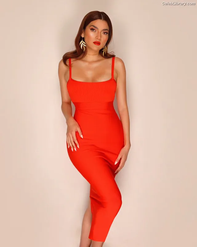 Blanca Blanco photo 17 of 300