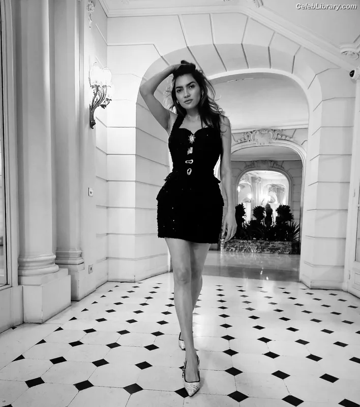 Blanca Blanco photo 24 of 300
