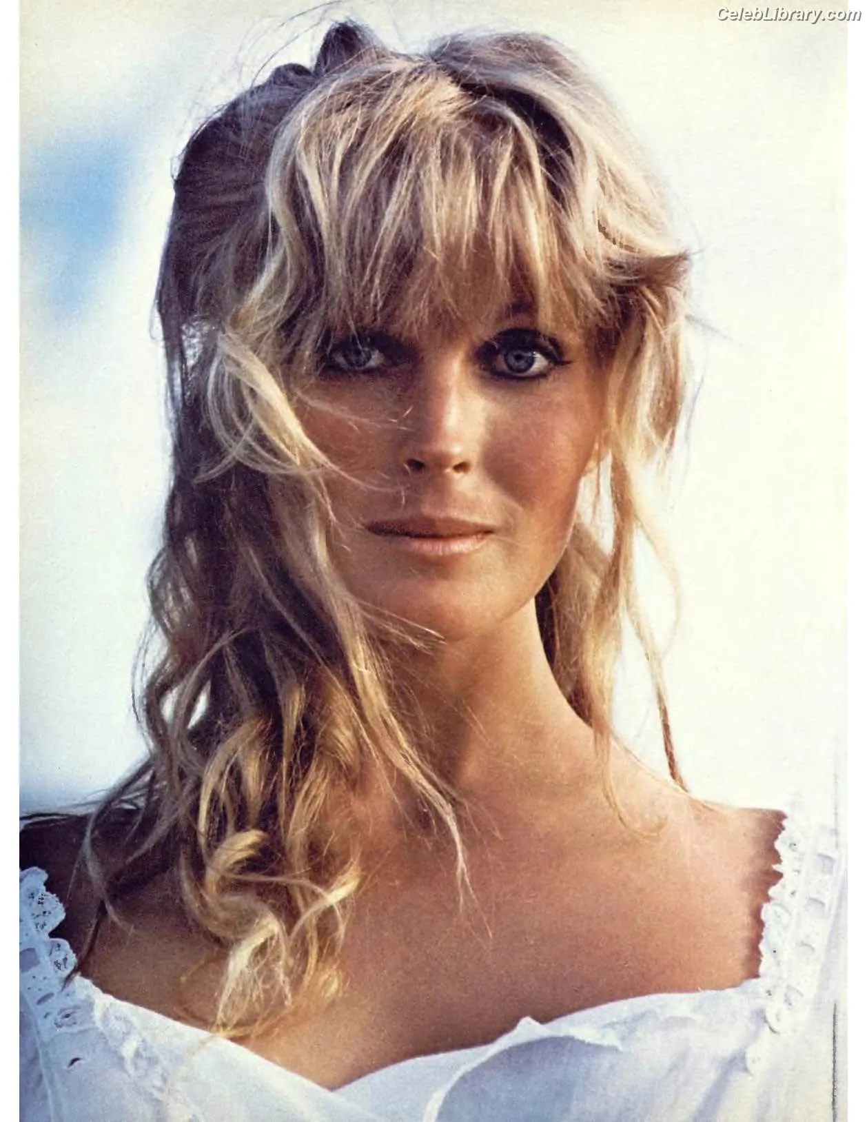 Bo Derek photo 1 of 104