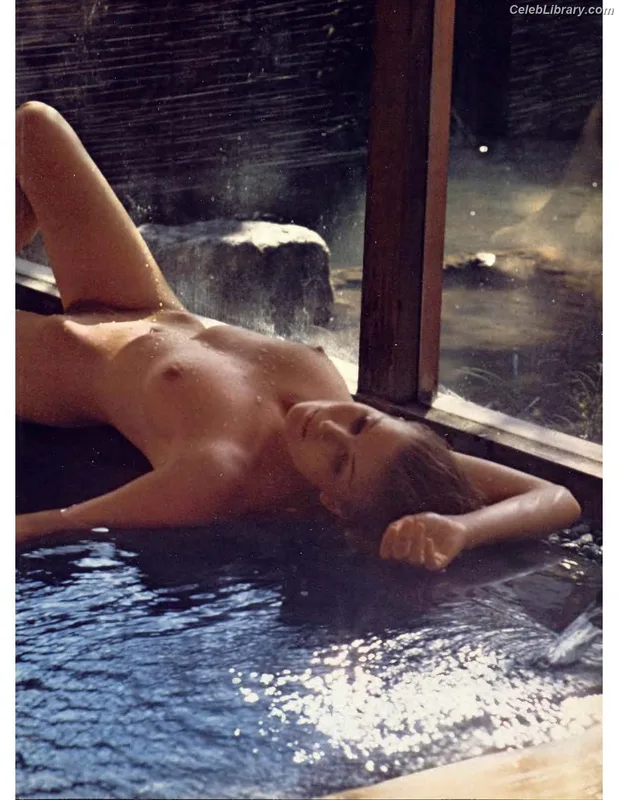 Bo Derek photo 2 of 105