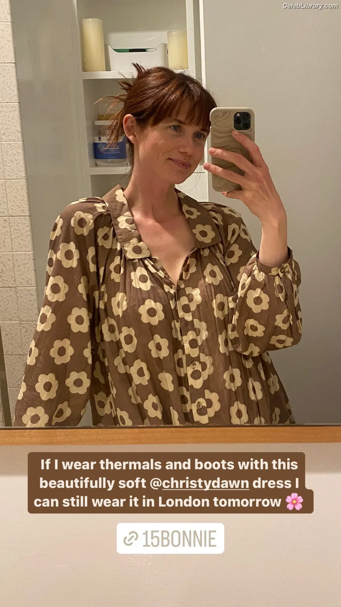 Bonnie Wright photo 16 of 422