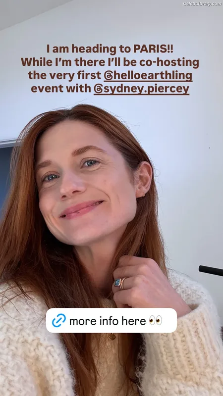 Bonnie Wright photo 22 of 423