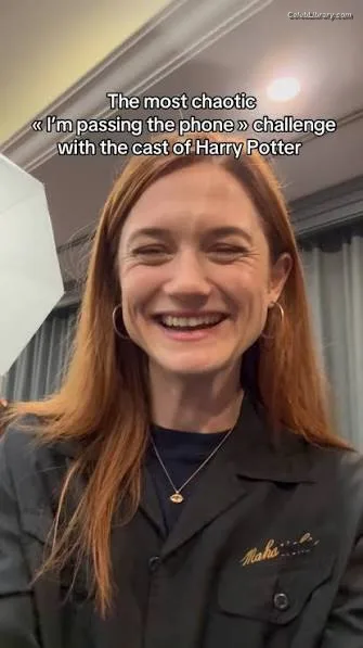 Bonnie Wright photo 2 of 423