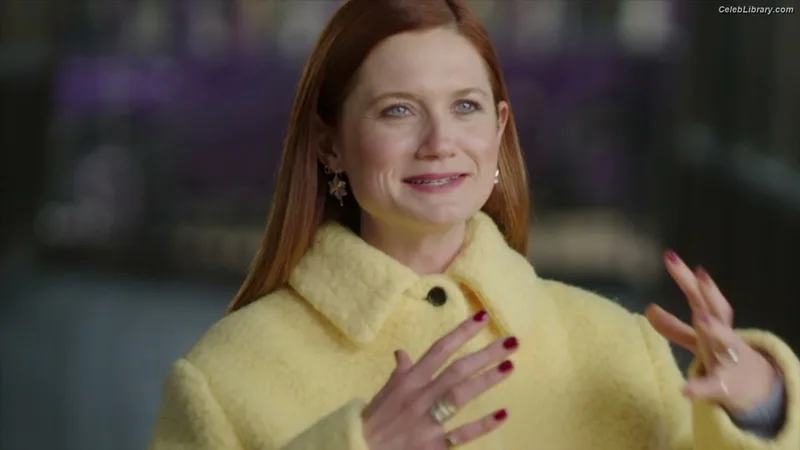 Bonnie Wright photo 7 of 423