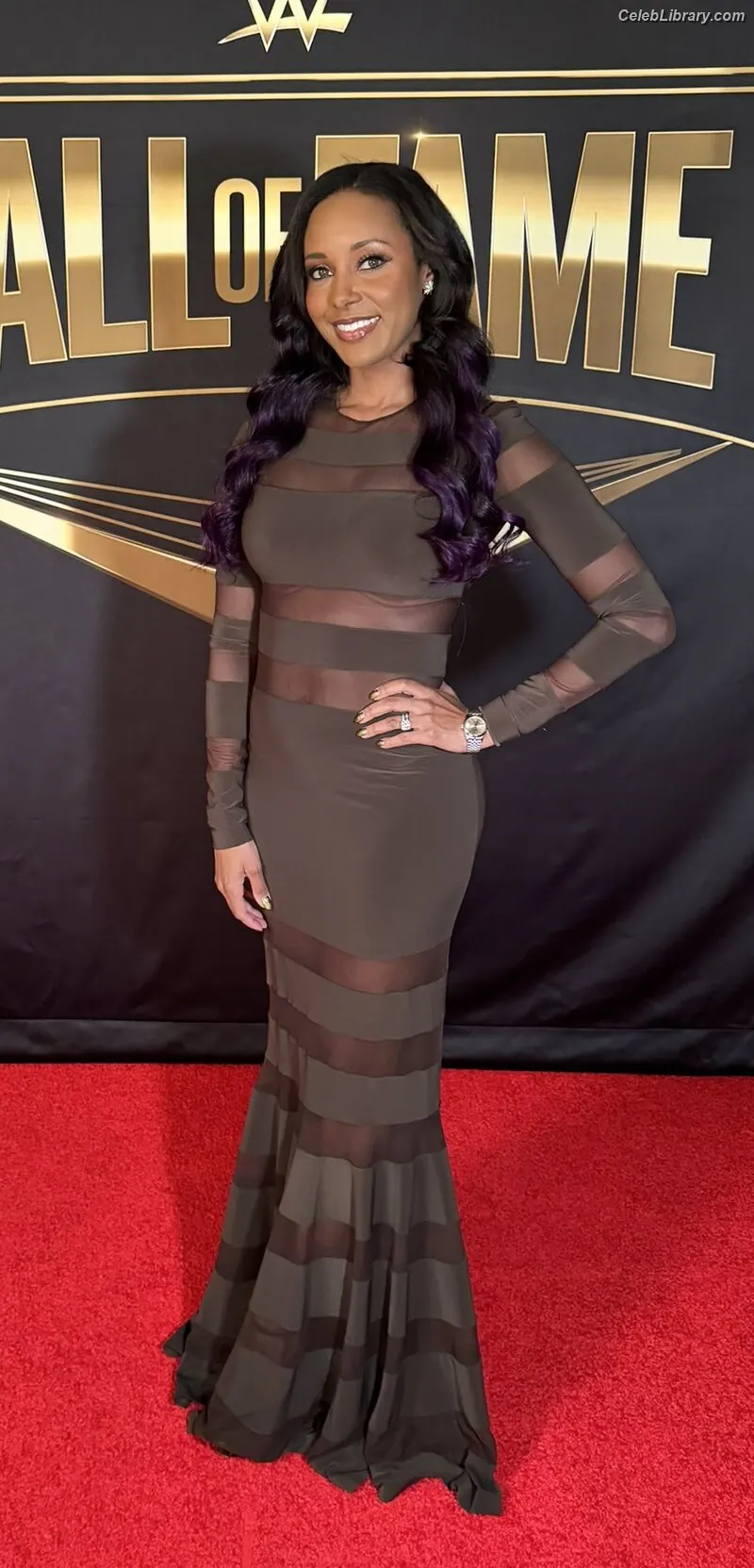 Brandi Rhodes photo 19 of 516