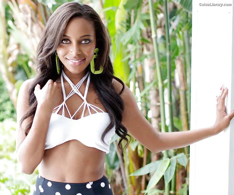 Brandi Rhodes photo 6 of 517
