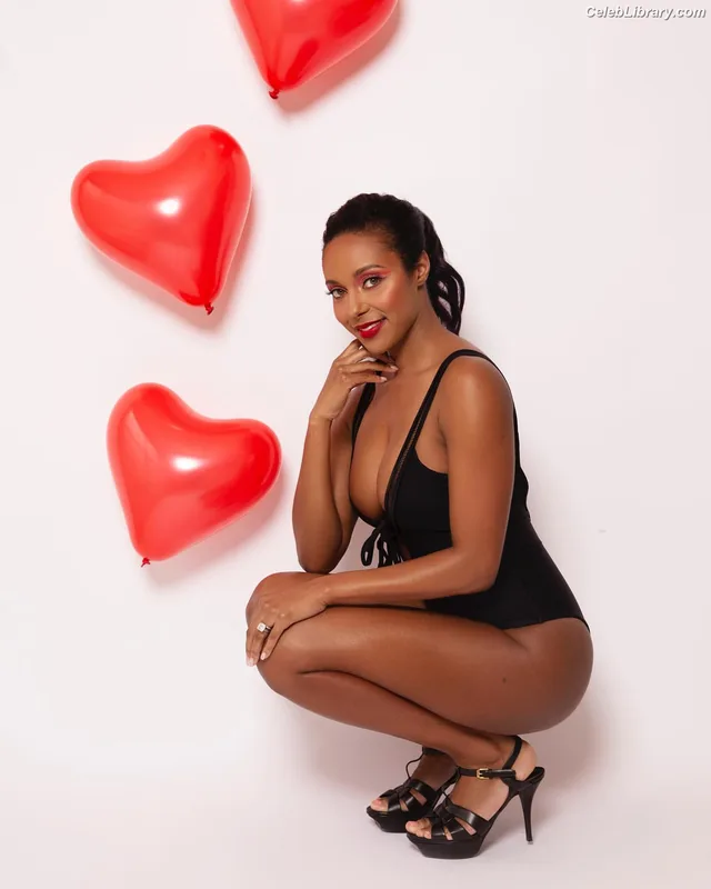 Brandi Rhodes photo 21 of 517