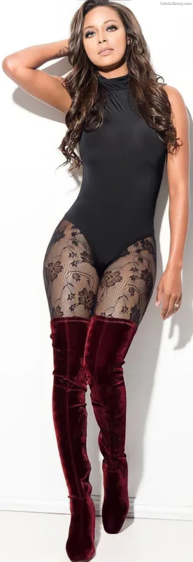 Brandi Rhodes photo 9 of 517