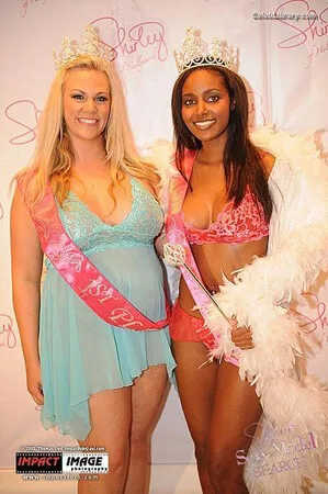 Brandi Rhodes photo 20 of 517
