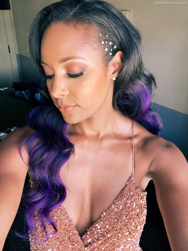 Brandi Rhodes photo 14 of 517