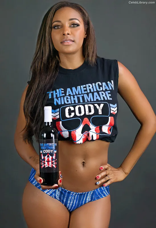 Brandi Rhodes photo 15 of 517