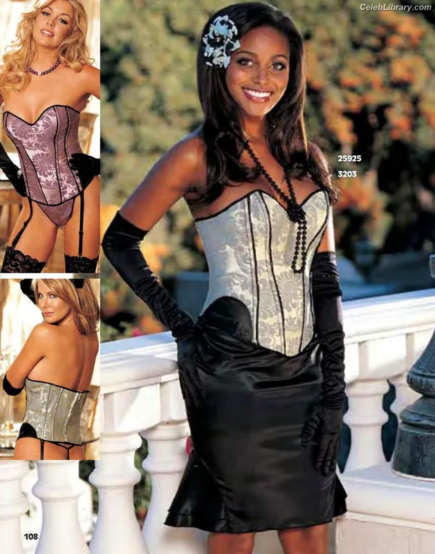 Brandi Rhodes photo 22 of 517