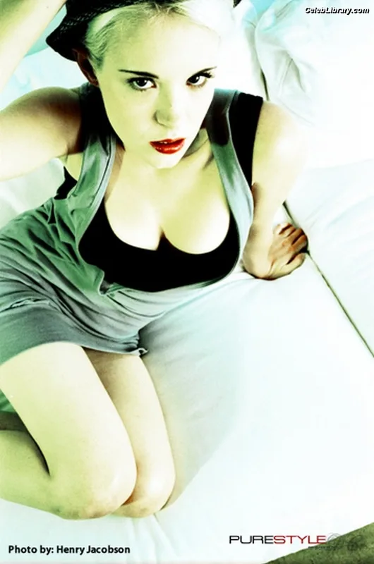 Brea Grant photo 2 of 103