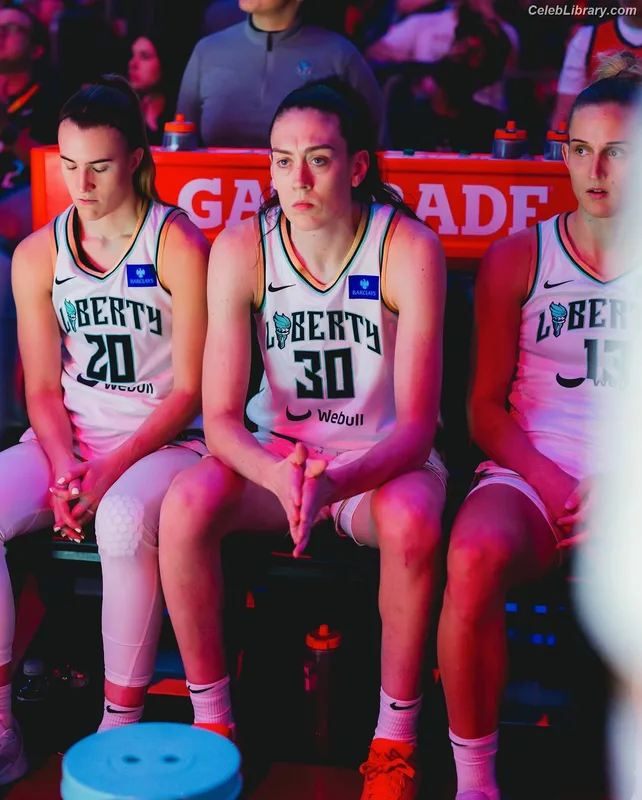 Breanna Stewart photo 21 of 132