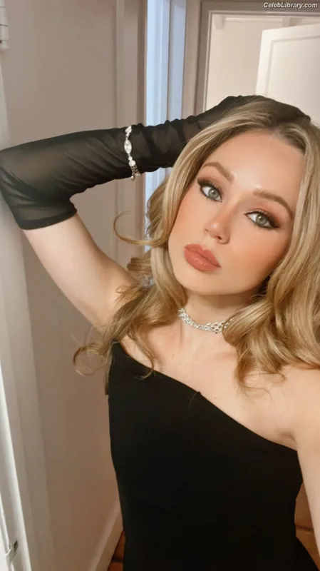Brec Bassinger photo 11 of 367