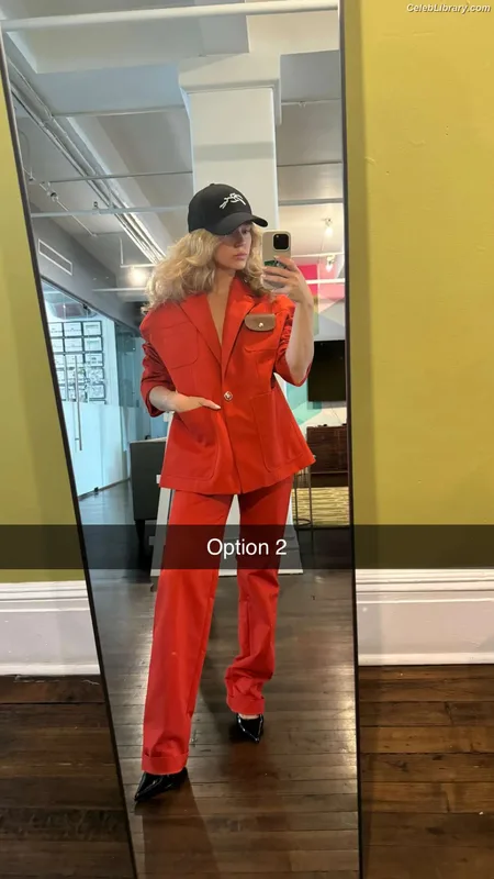 Brec Bassinger photo 21 of 367