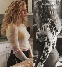 Brec Bassinger photo 10 of 367