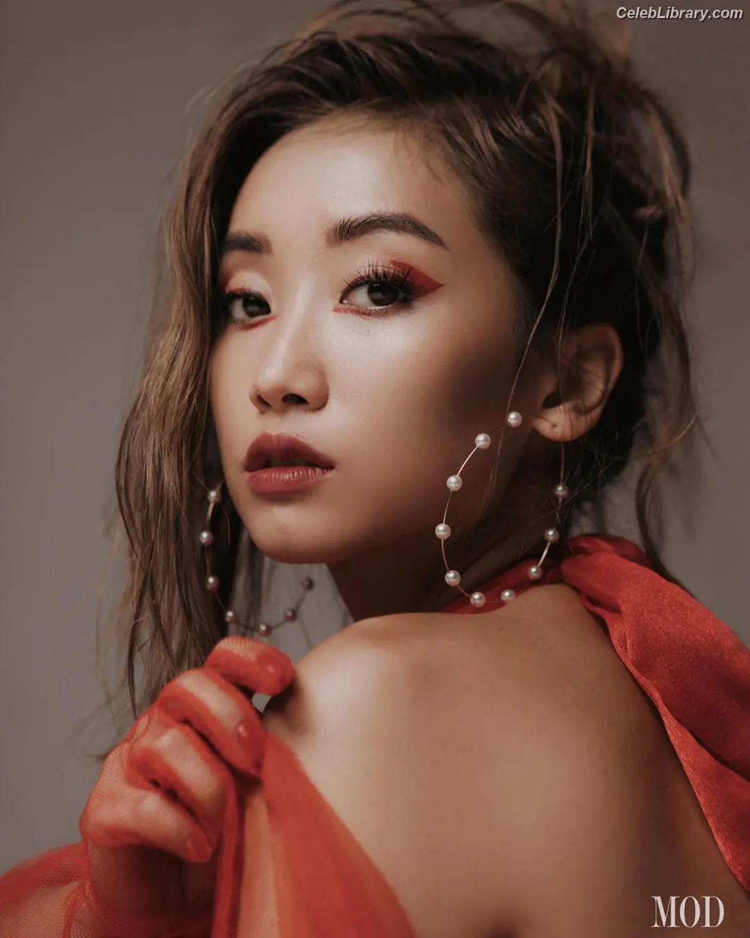 Brenda Song photo 13 of 221