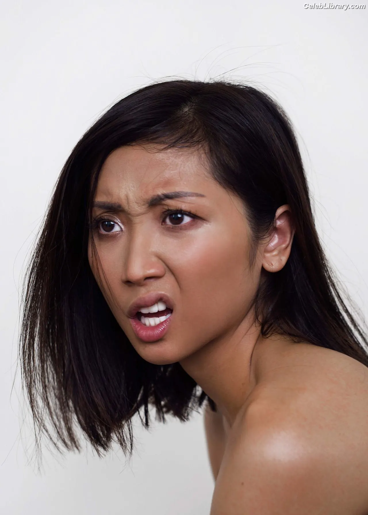 Brenda Song photo 2 of 221