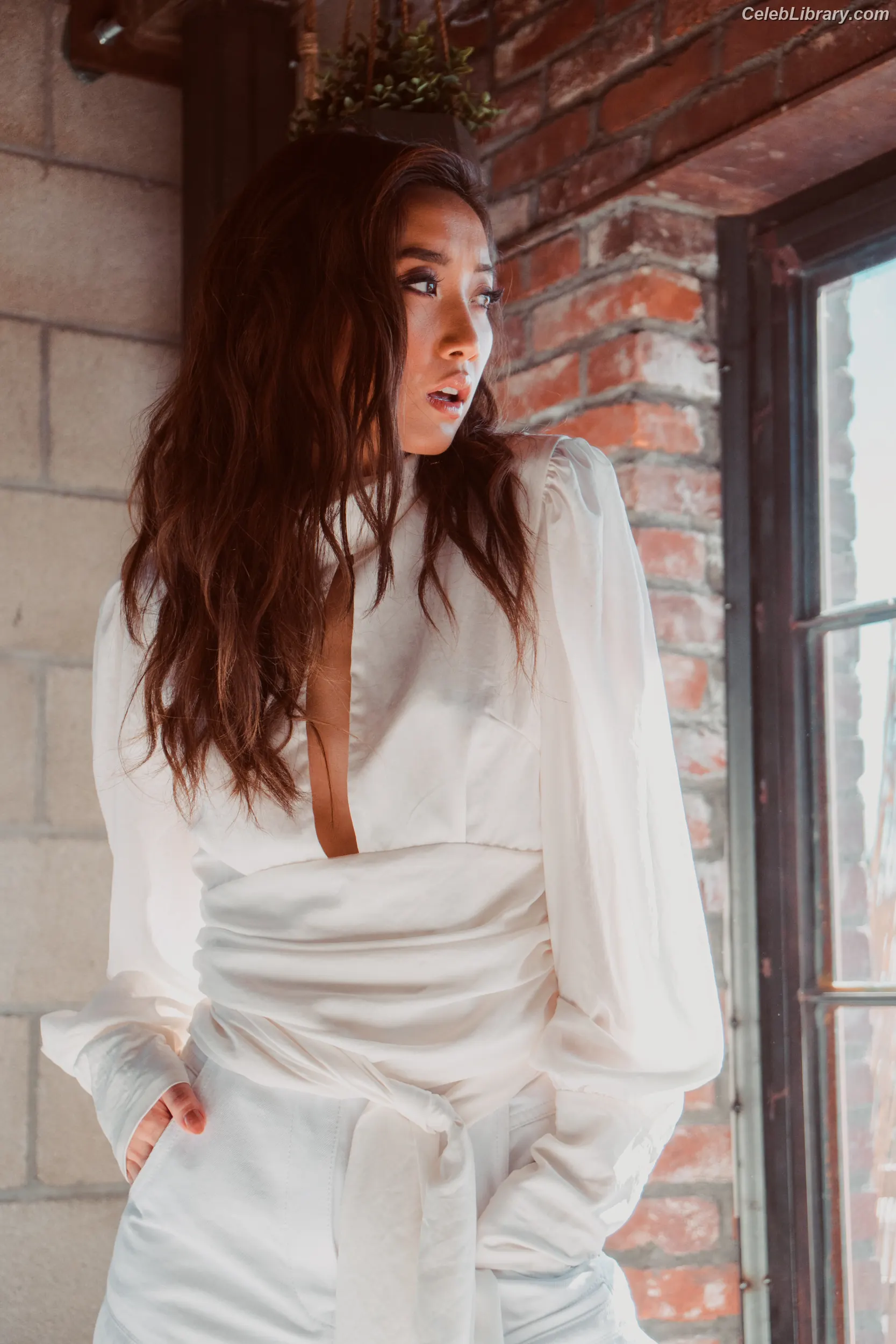 Brenda Song photo 11 of 221