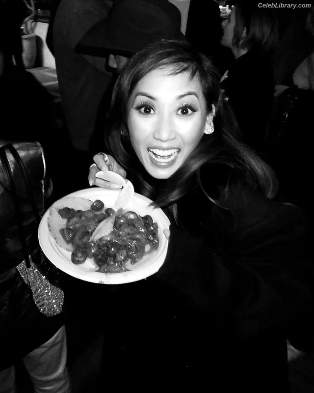 Brenda Song photo 5 of 223