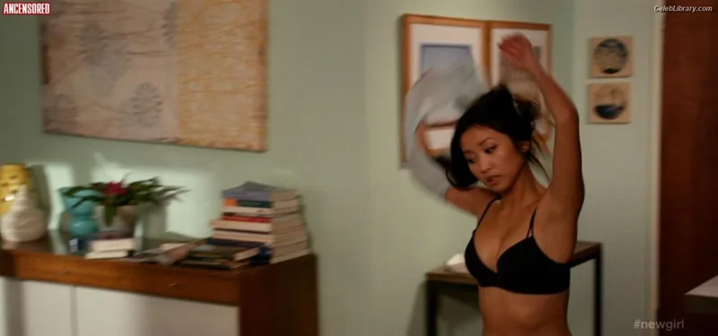 Brenda Song photo 5 of 223