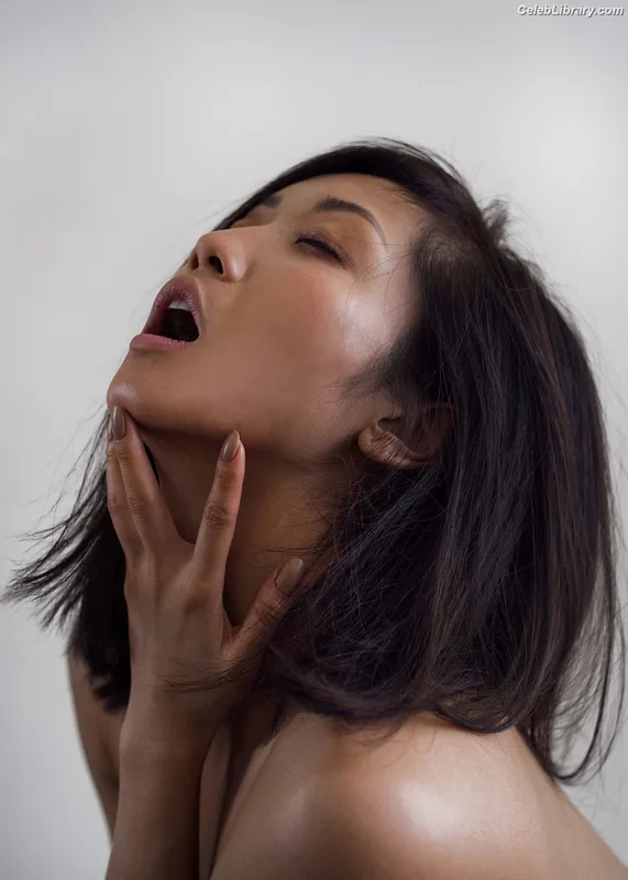Brenda Song photo 9 of 223