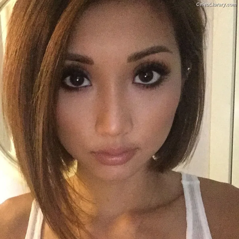 Brenda Song photo 7 of 223