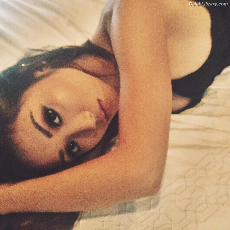 Brenda Song photo 8 of 223