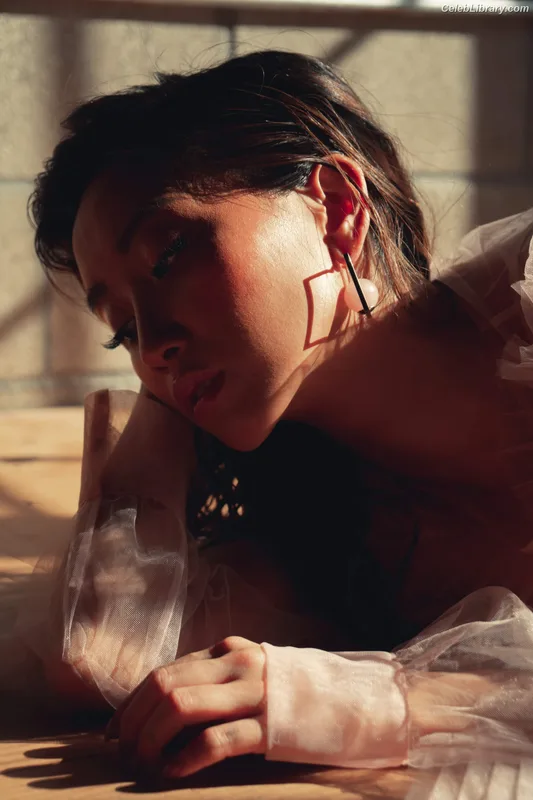 Brenda Song photo 10 of 223