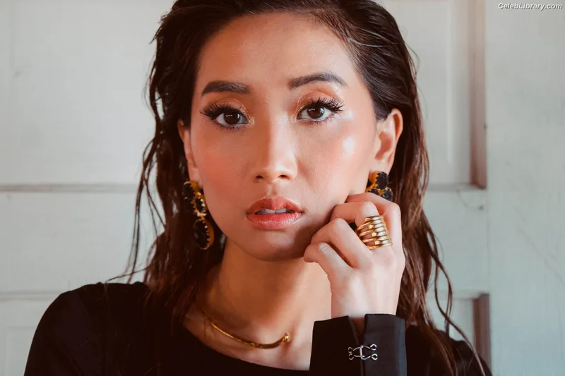 Brenda Song photo 4 of 223