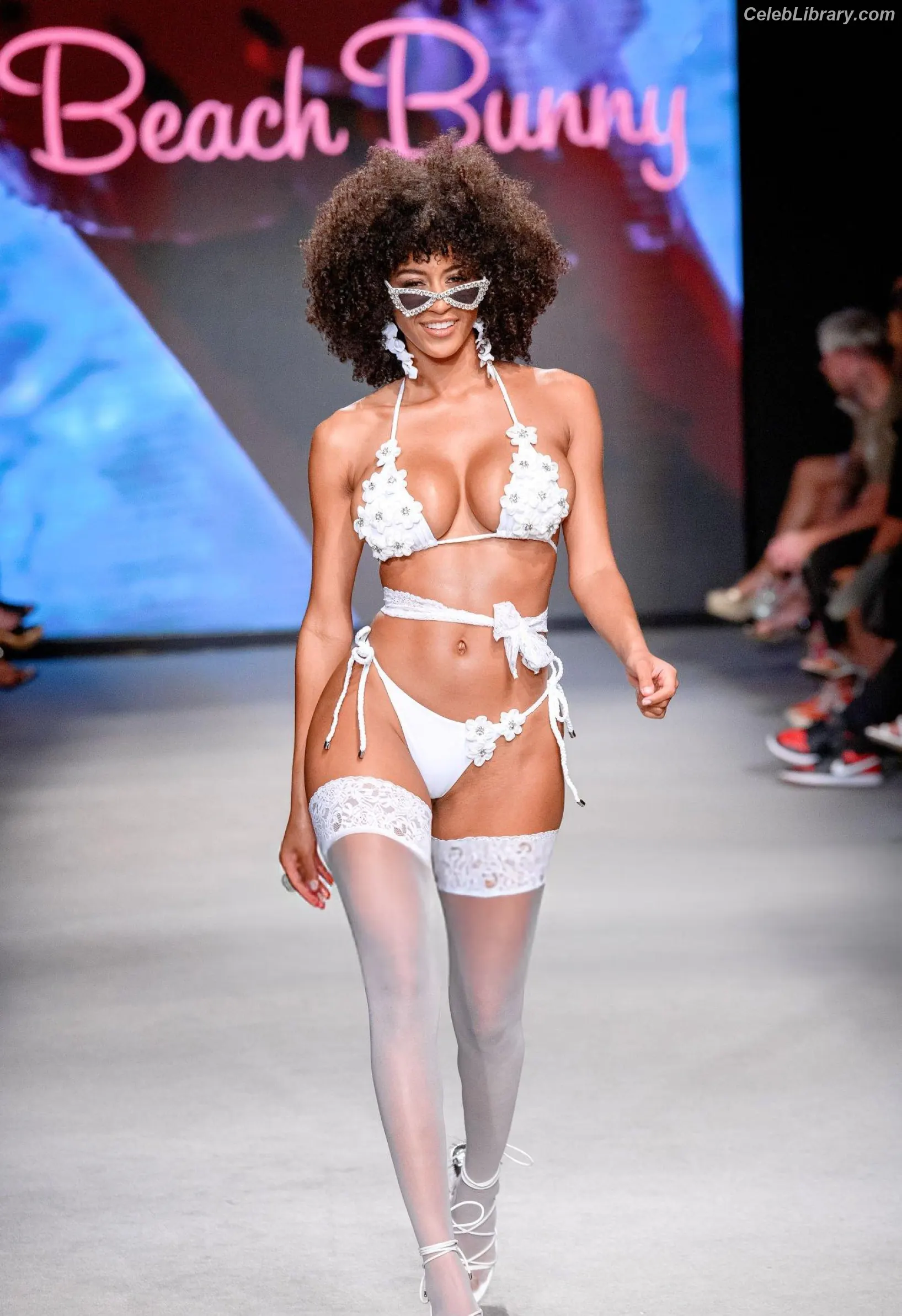 Briana Smith photo 7 of 748