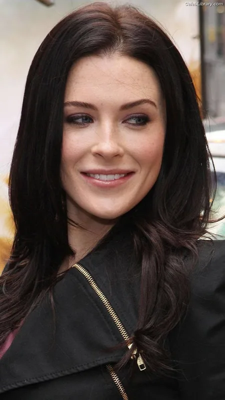 Bridget Regan photo 4 of 206