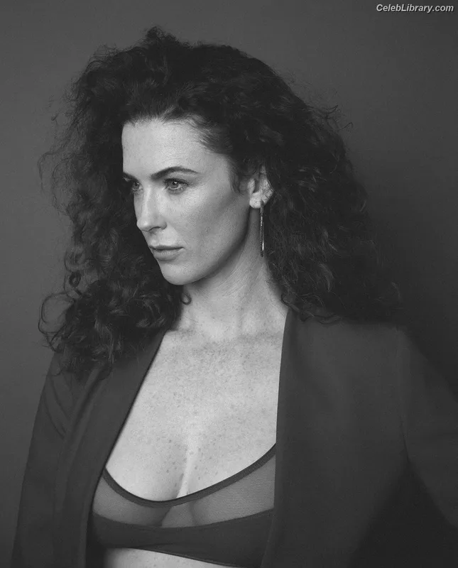 Bridget Regan photo 17 of 206