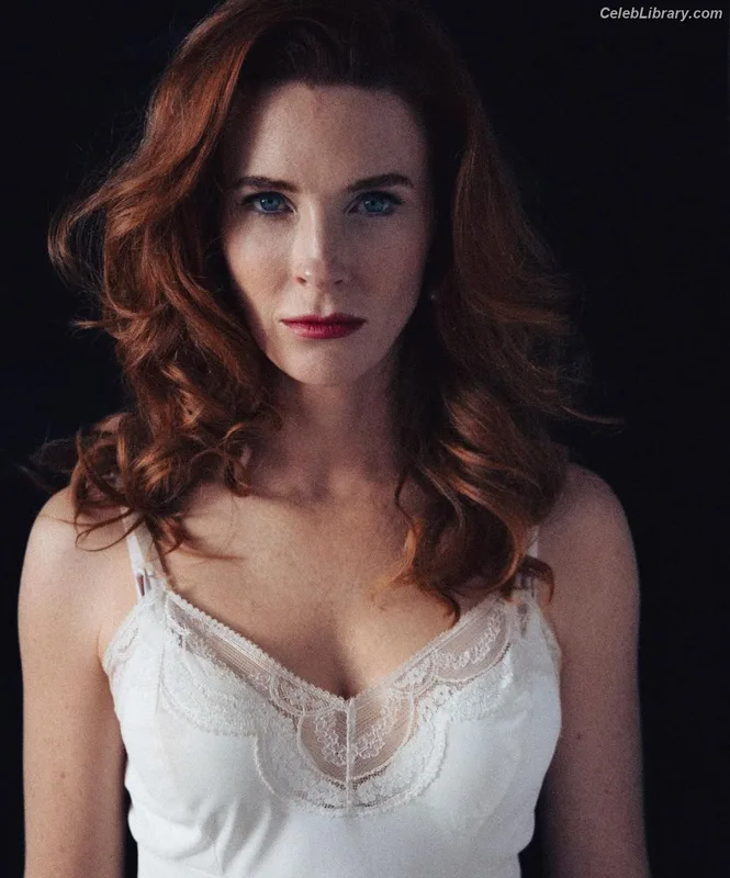 Bridget Regan photo 21 of 206