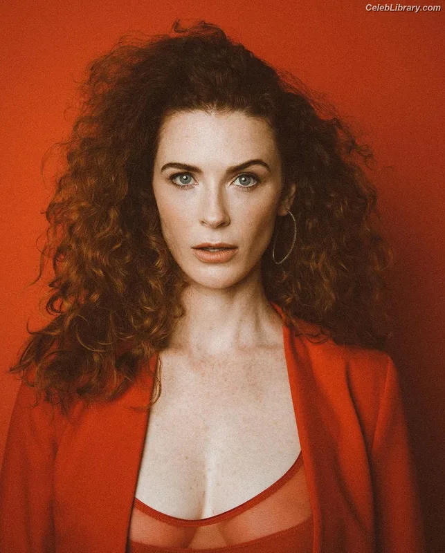 Bridget Regan photo 4 of 206