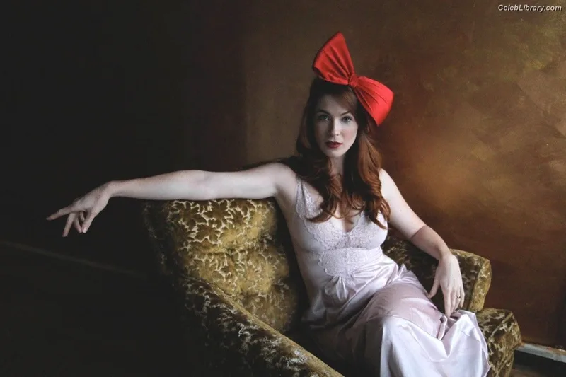 Bridget Regan photo 11 of 206