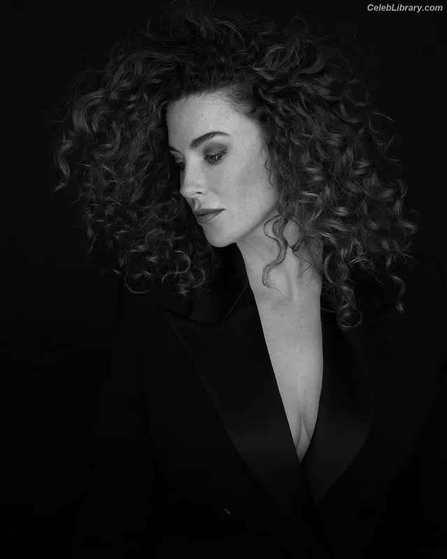 Bridget Regan photo 8 of 206