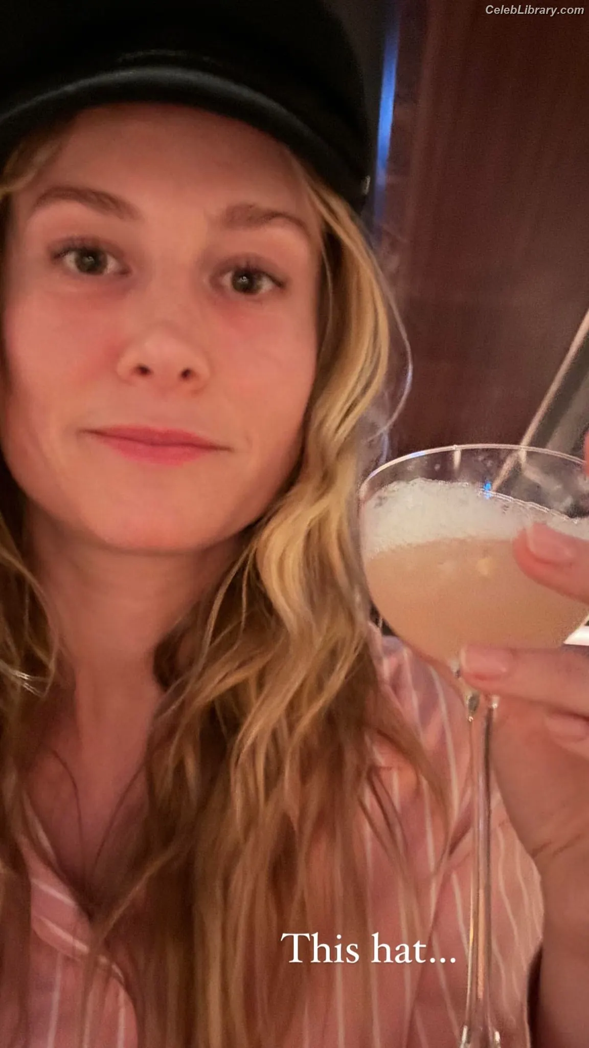 Brie Larson photo 9 of 1099