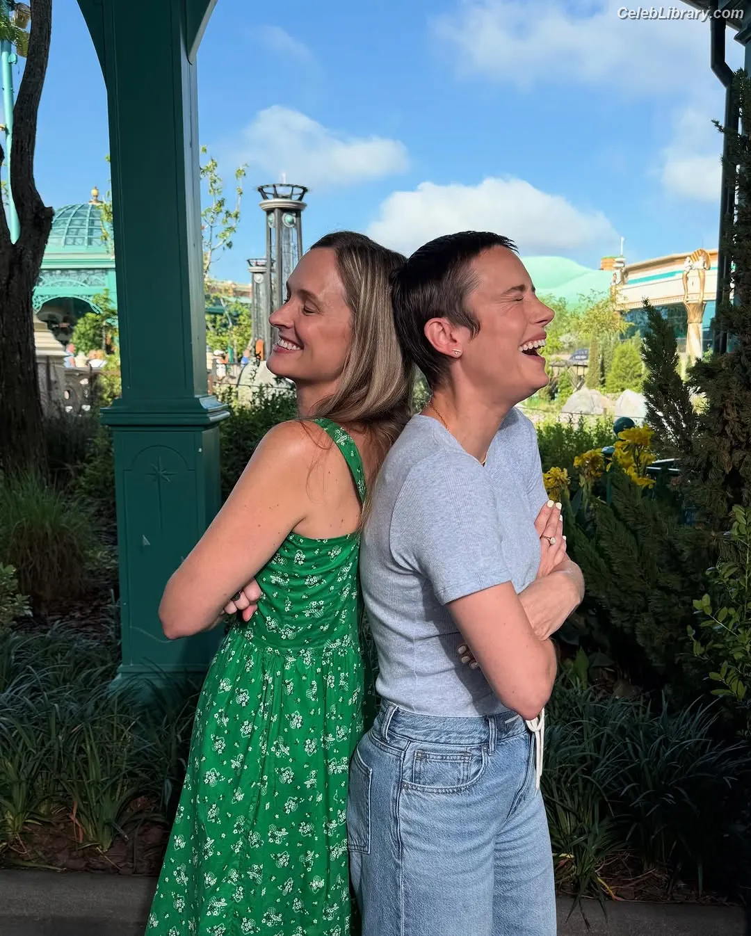 Brie Larson photo 4 of 1099