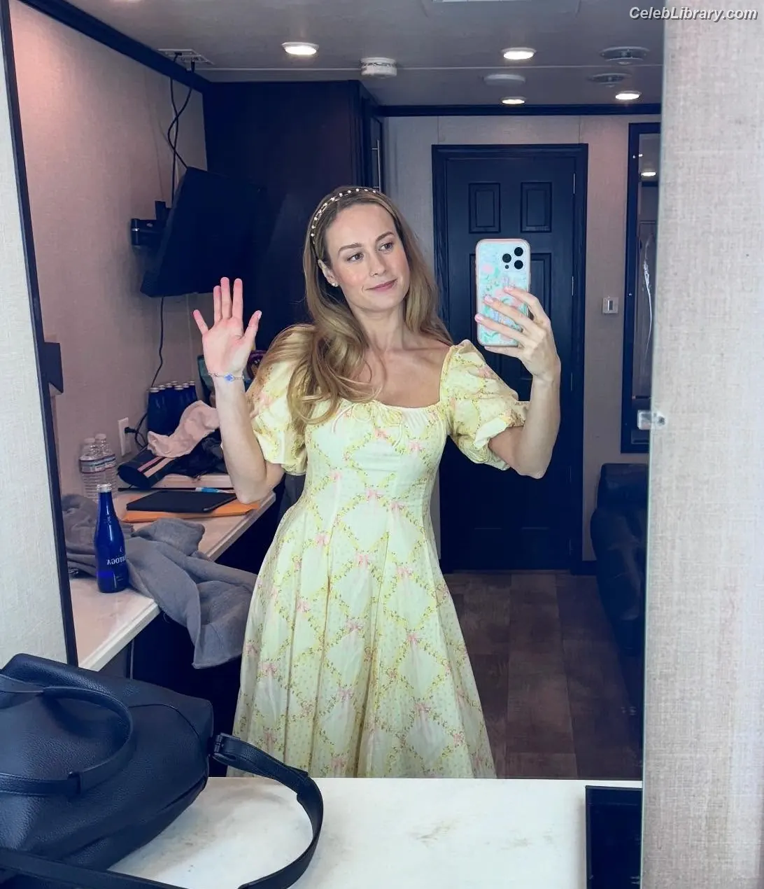 Brie Larson photo 24 of 1099