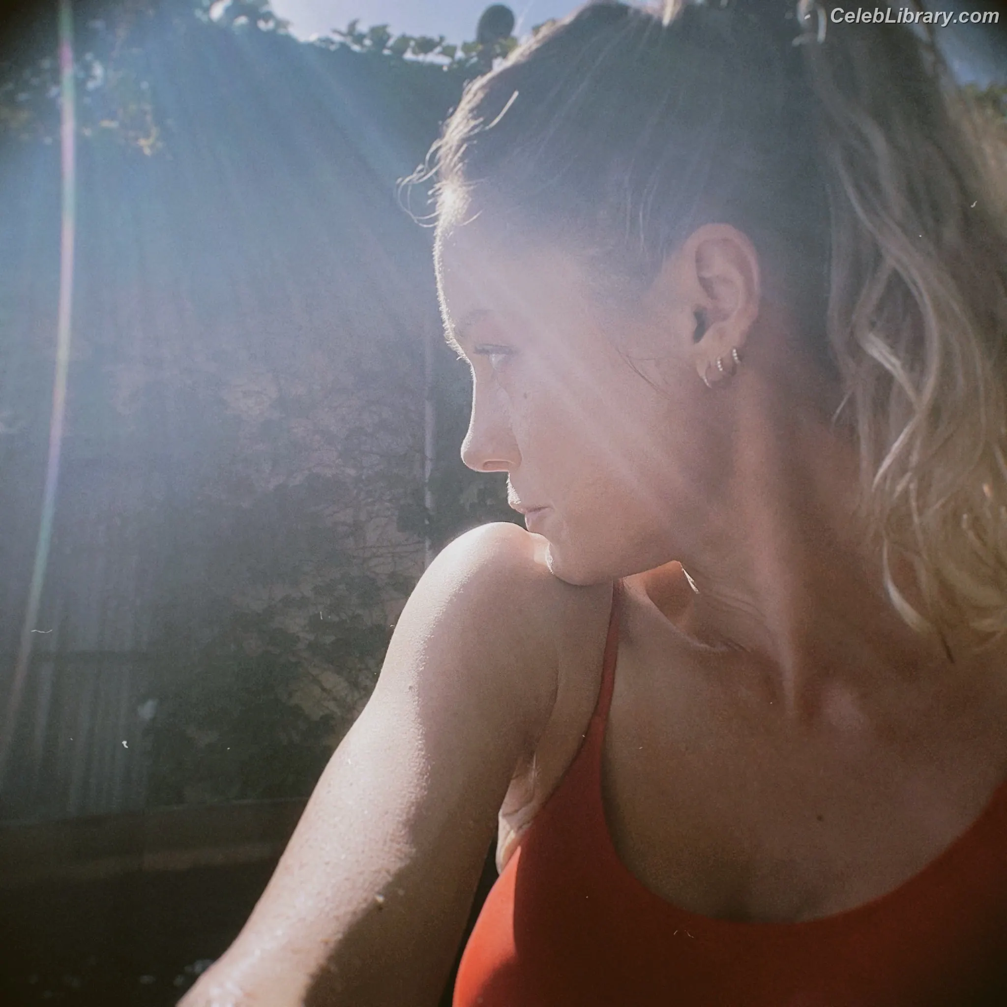 Brie Larson photo 1 of 1099