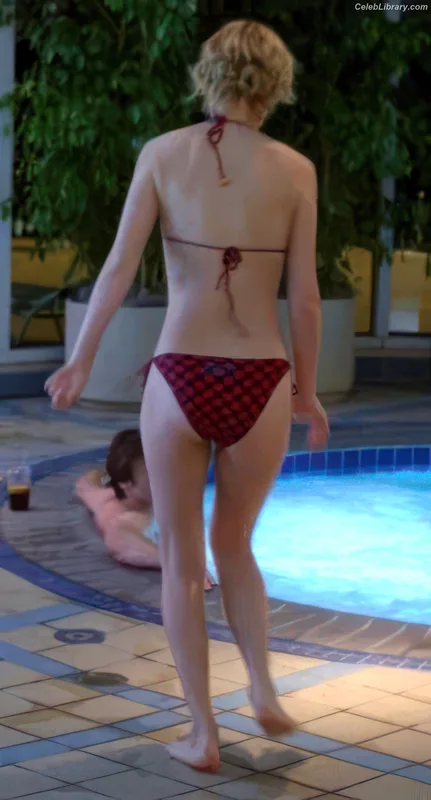 Brie Larson photo 10 of 1086