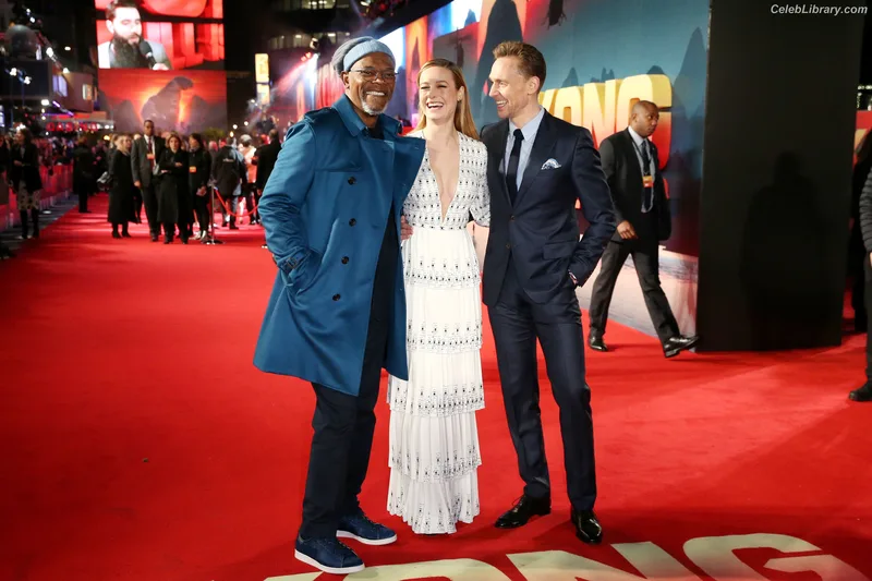 Brie Larson photo 20 of 1086