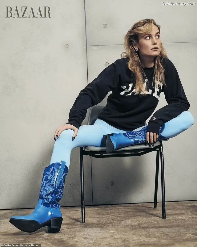 Brie Larson photo 21 of 1086