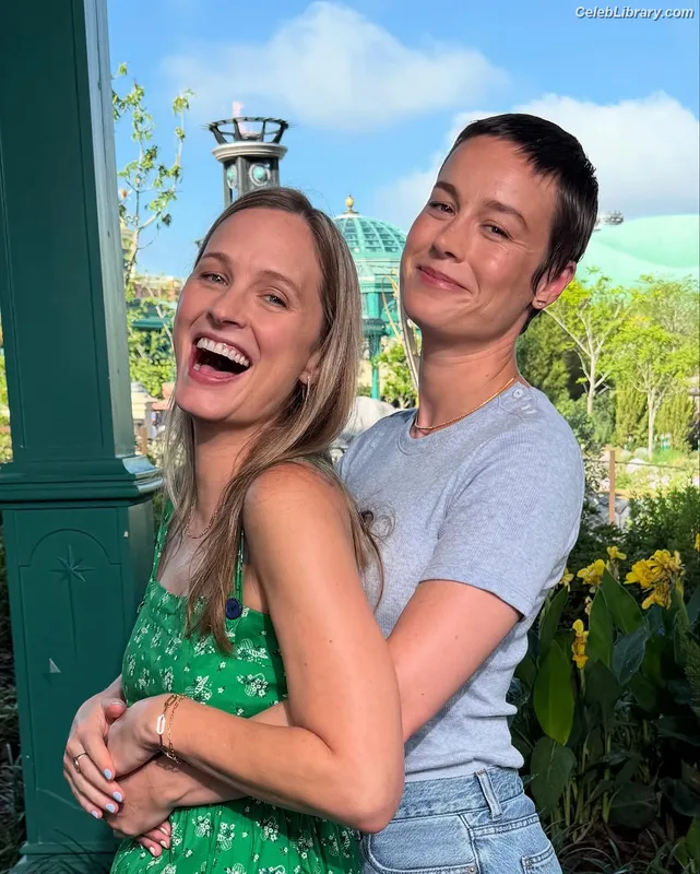 Brie Larson photo 10 of 1086