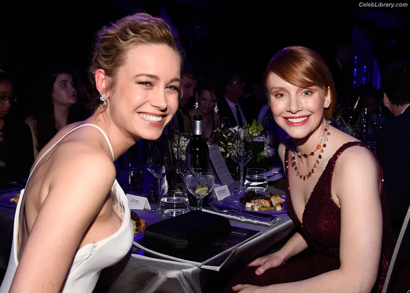 Brie Larson photo 4 of 1086
