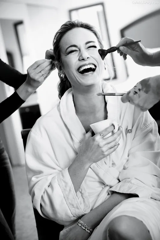 Brie Larson photo 12 of 1086