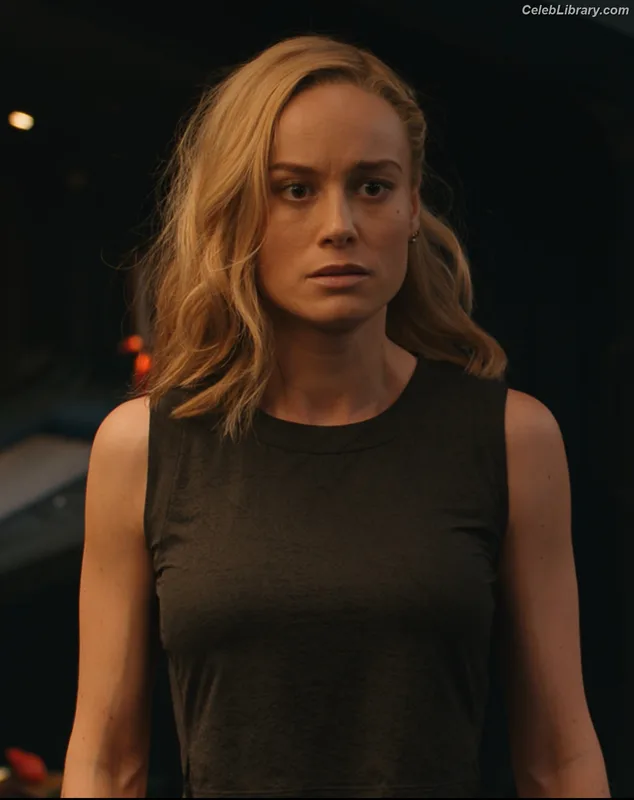 Brie Larson photo 18 of 1086