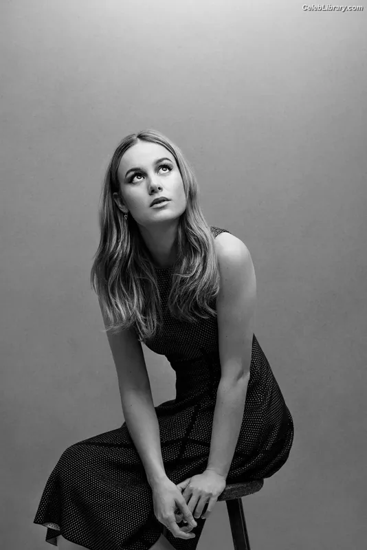 Brie Larson photo 24 of 1086